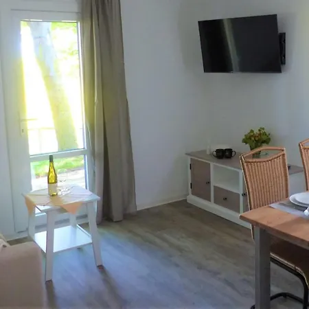 호텔 Bernsteinreiter Erlebnishof Barth, Blockhutte 22 바르트