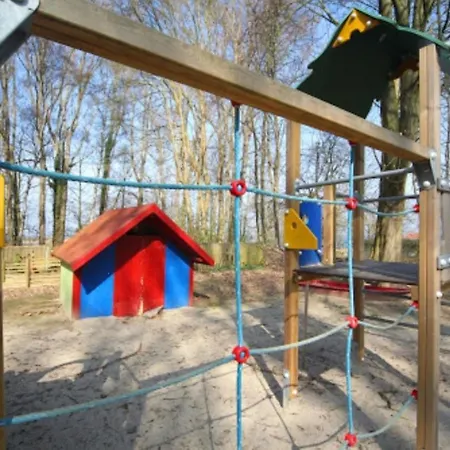 Bernsteinreiter Erlebnishof Barth, Blockhutte 22 바르트